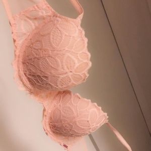 PINK Victoria's Secret Light Pink "Date Night" Bra